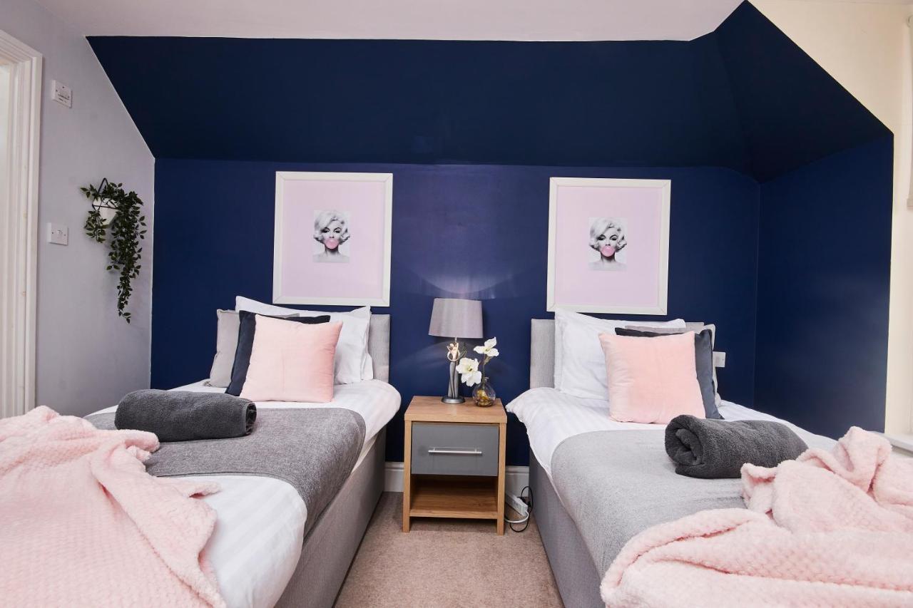 Striking Monroe Suite! Бат Экстерьер фото